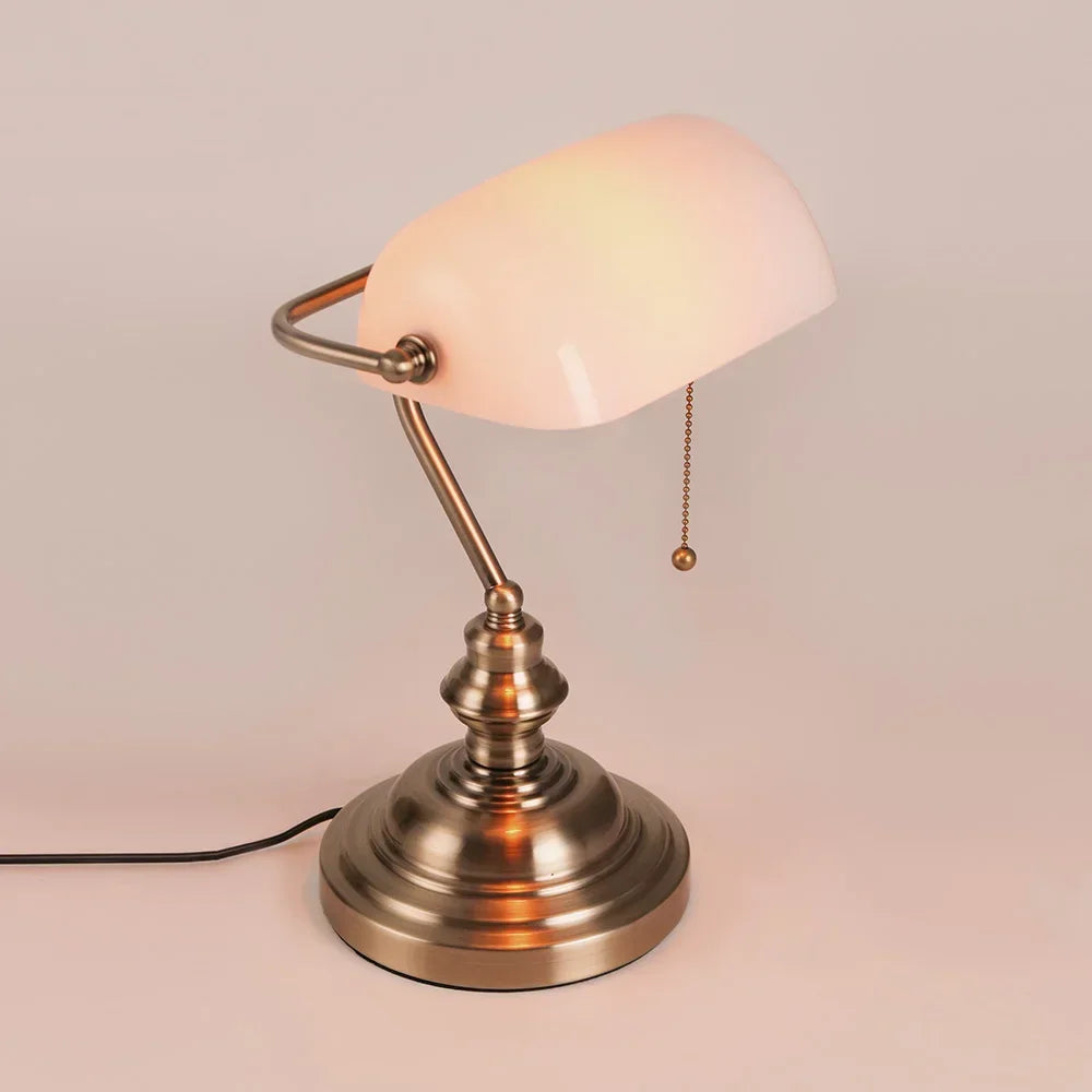 Classic Bankers Table Lamp